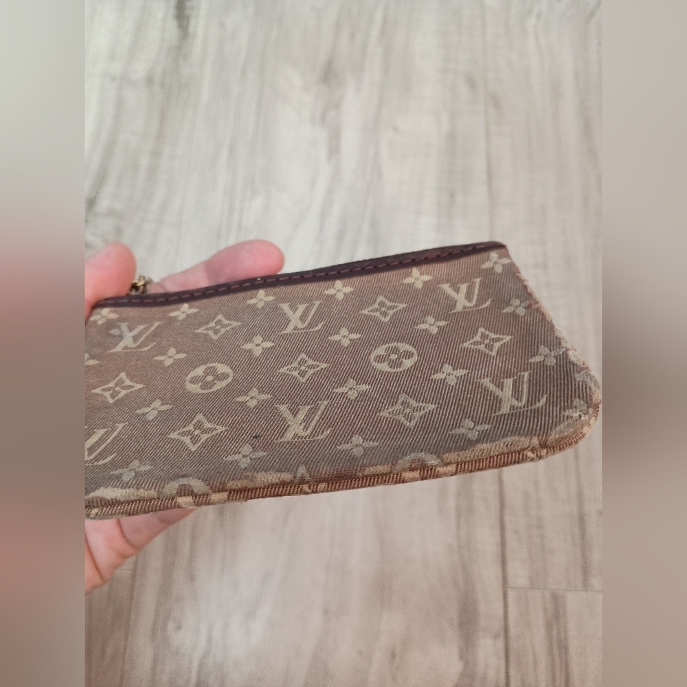 Louis Vuitton Monogram Idylle Pochette Cles Coin Case - Picture 10 of 16